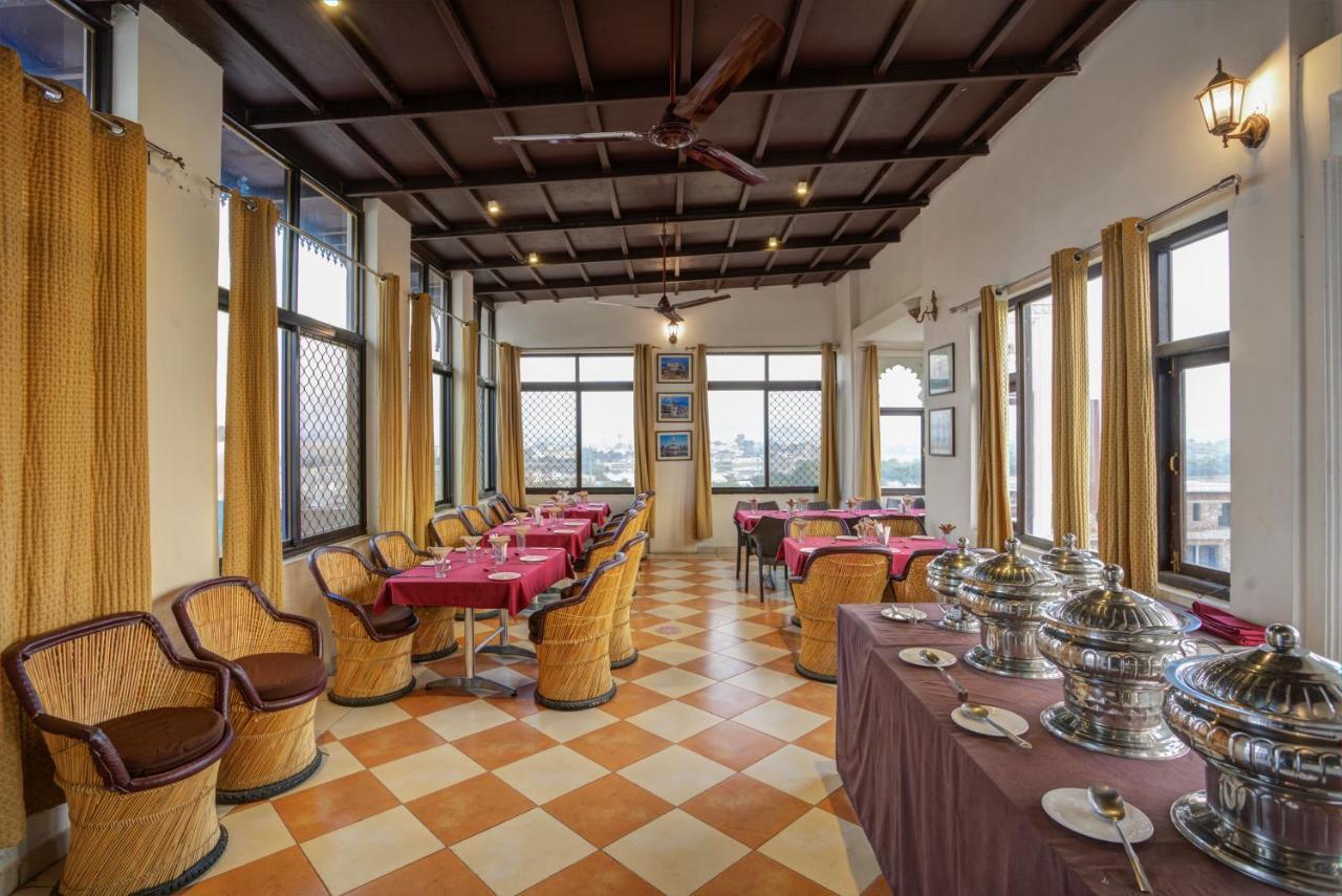 Sai Palace Hotel Udaipur Exterior photo