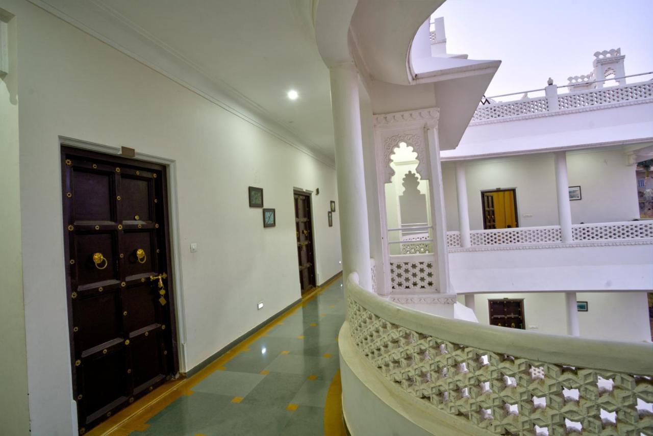 Sai Palace Hotel Udaipur Exterior photo